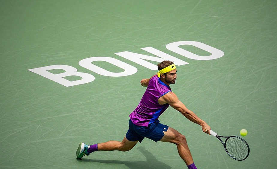 Rybakina ở Flushing Meadows: Ngôi số 1 được xây từ những ngày không thể bước đi